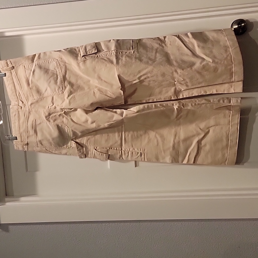 NWT baggy cargo jeans - Picture 2 of 5